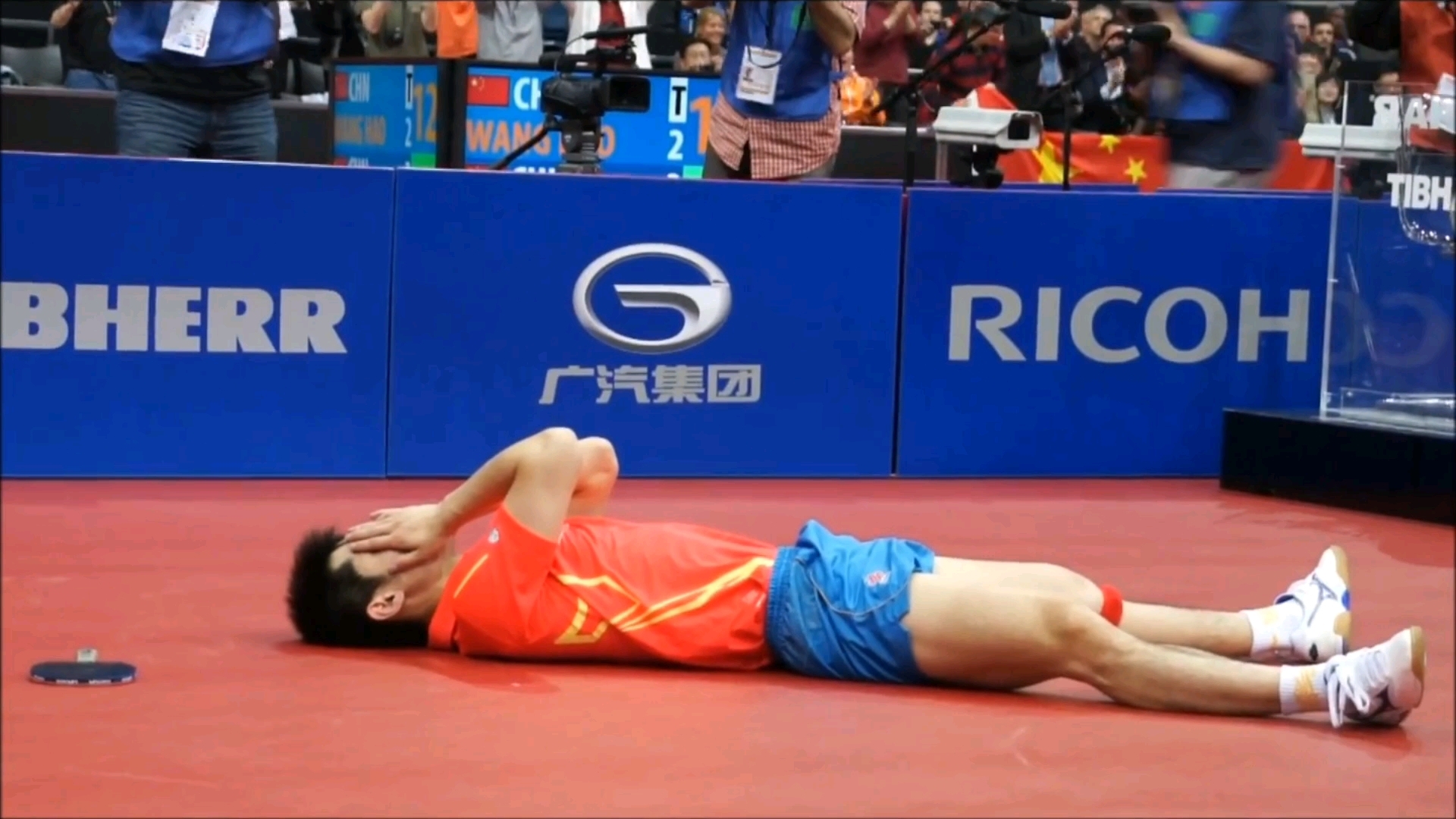 高清视角,11年鹿特丹决赛局张继科 vs王皓!哇靠刺激!