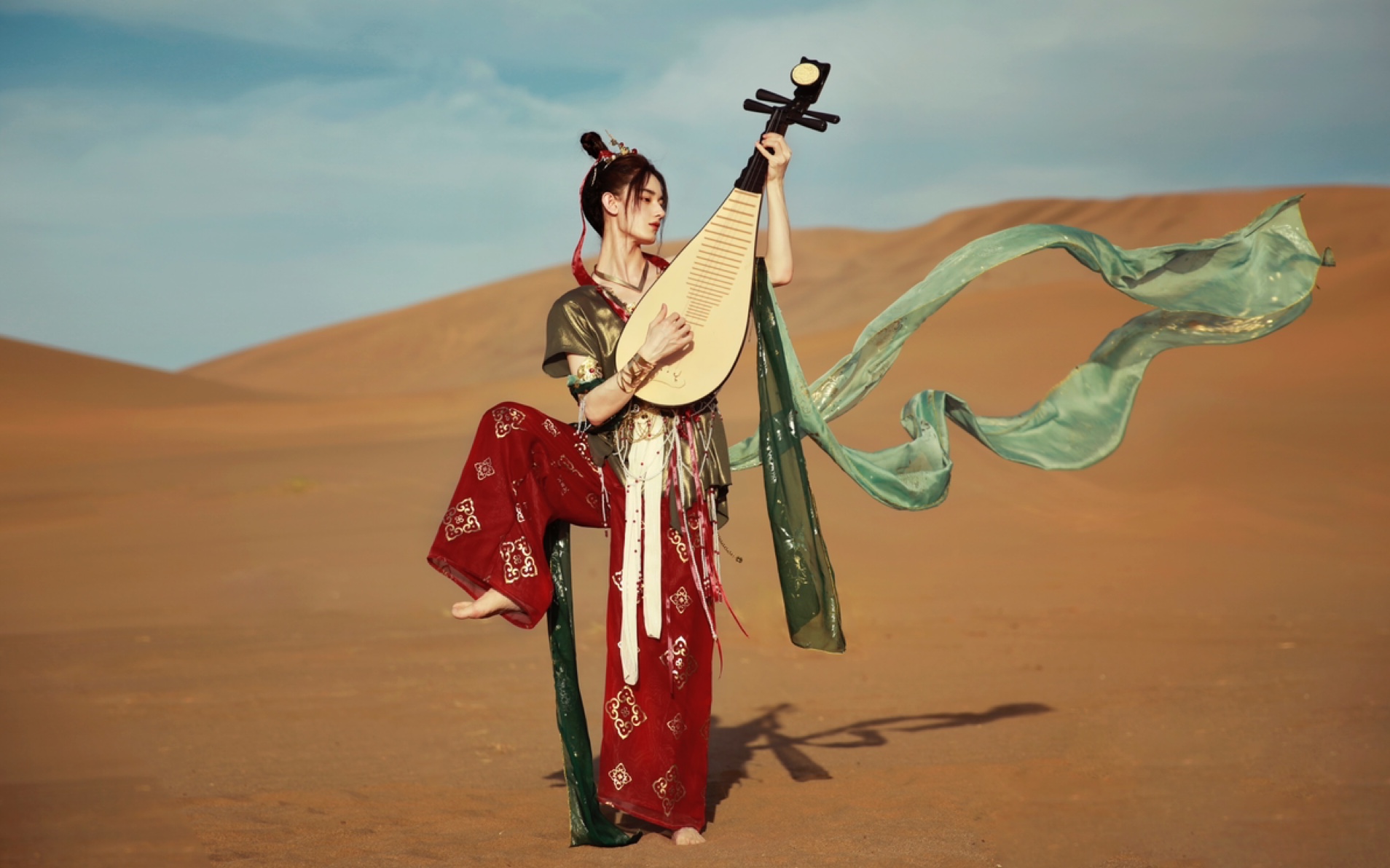 男生版敦煌飞天很难不爱