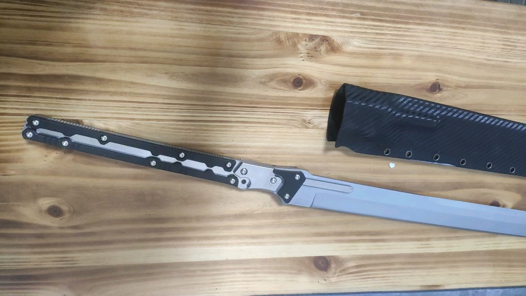 合金装备崛起复仇雷电的用刀,重型打刀_暴君_合金装备