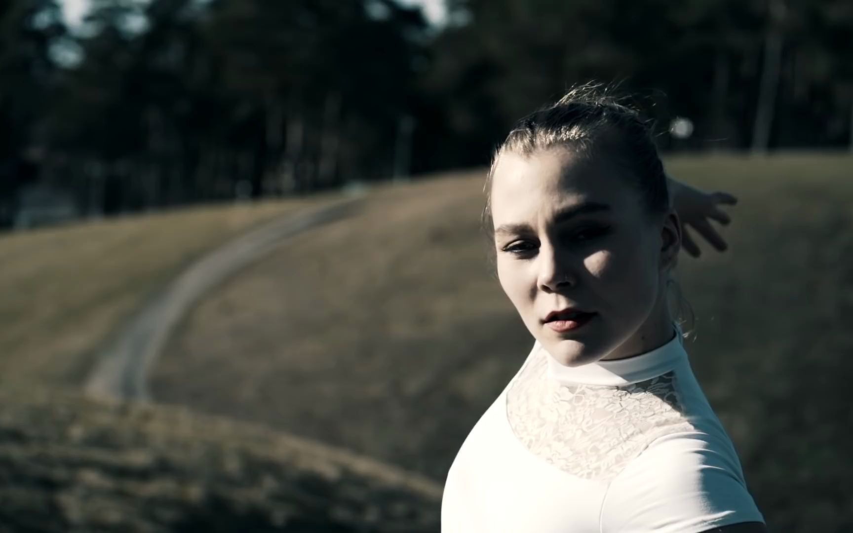 瑞典女子硬摇滚thundermother - you cant handle me (2021)