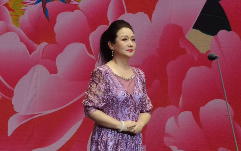 刘桂娟回应"在金刀"并汇报演唱,桂娟老师太好了!