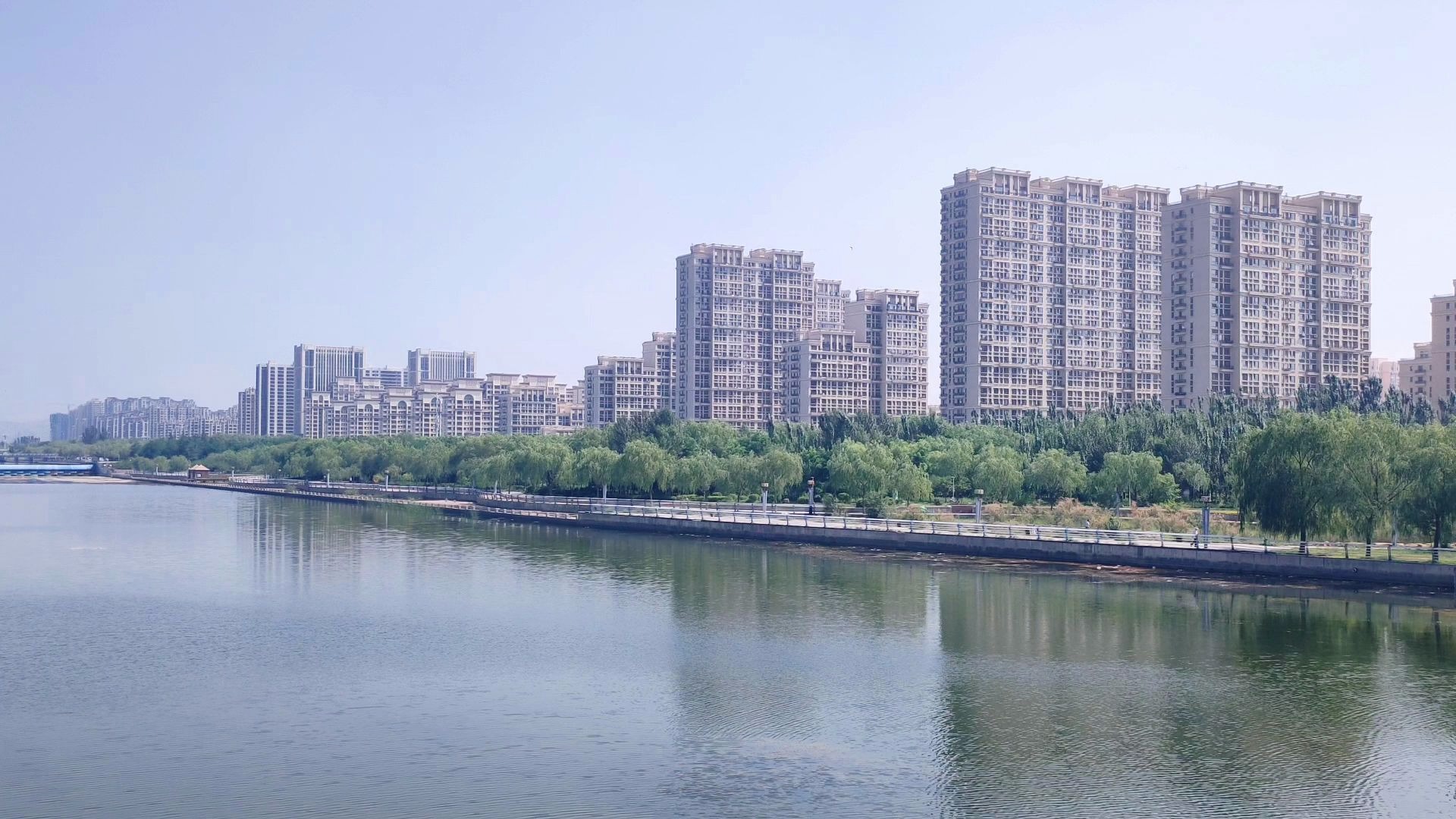 实拍内蒙古包头市昆都仑区昆河南桥,风景实在太美了,你们觉得呢