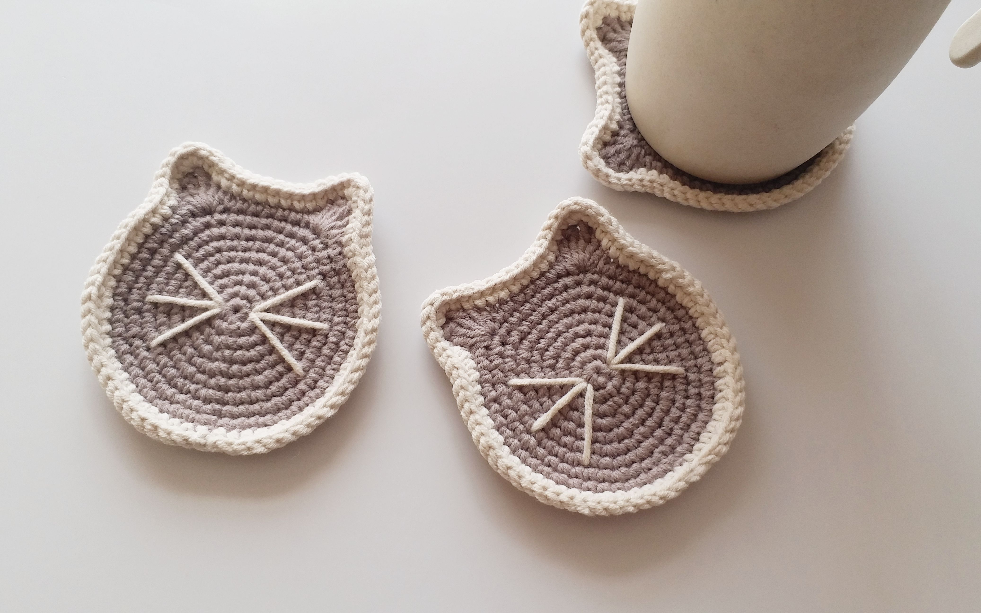 钩针编织,卡通猫咪水杯垫,简单吗,当然!可爱吗?必须!