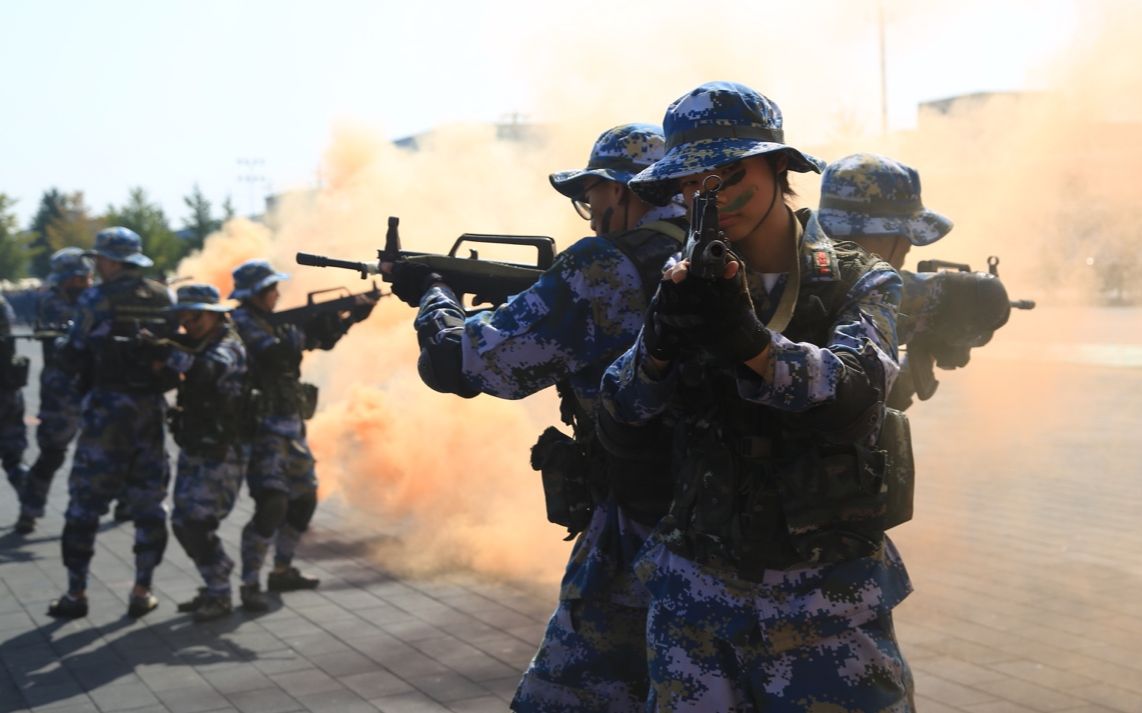 武警老虎突击队图片