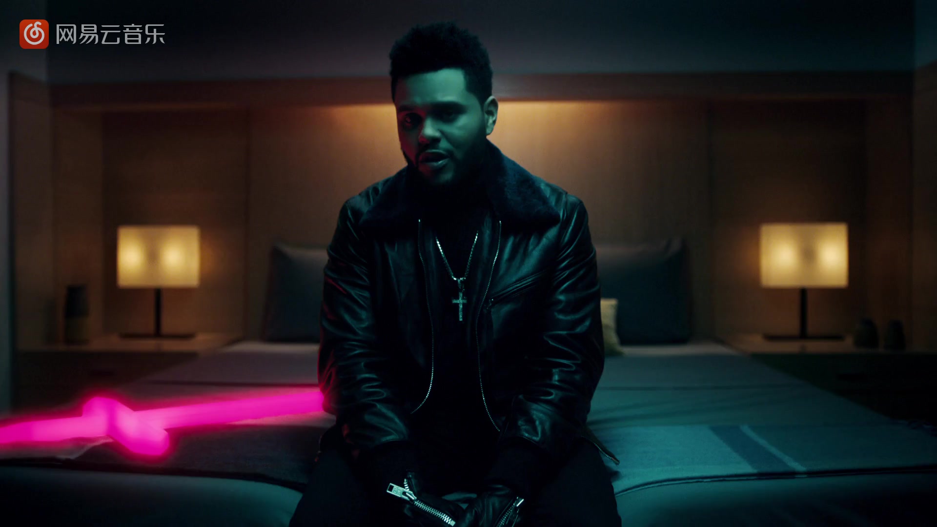 [音乐] the weeknd - Starboy MV 1080P_哔哩哔哩 (゜-゜)つロ 干杯~-bilibili