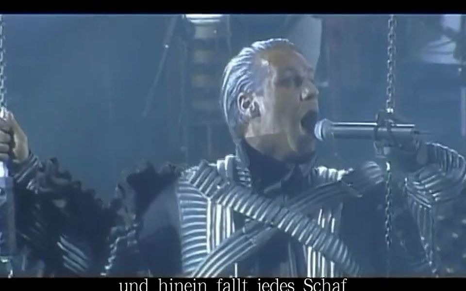 [图]Rammstein1998柏林演唱会现场