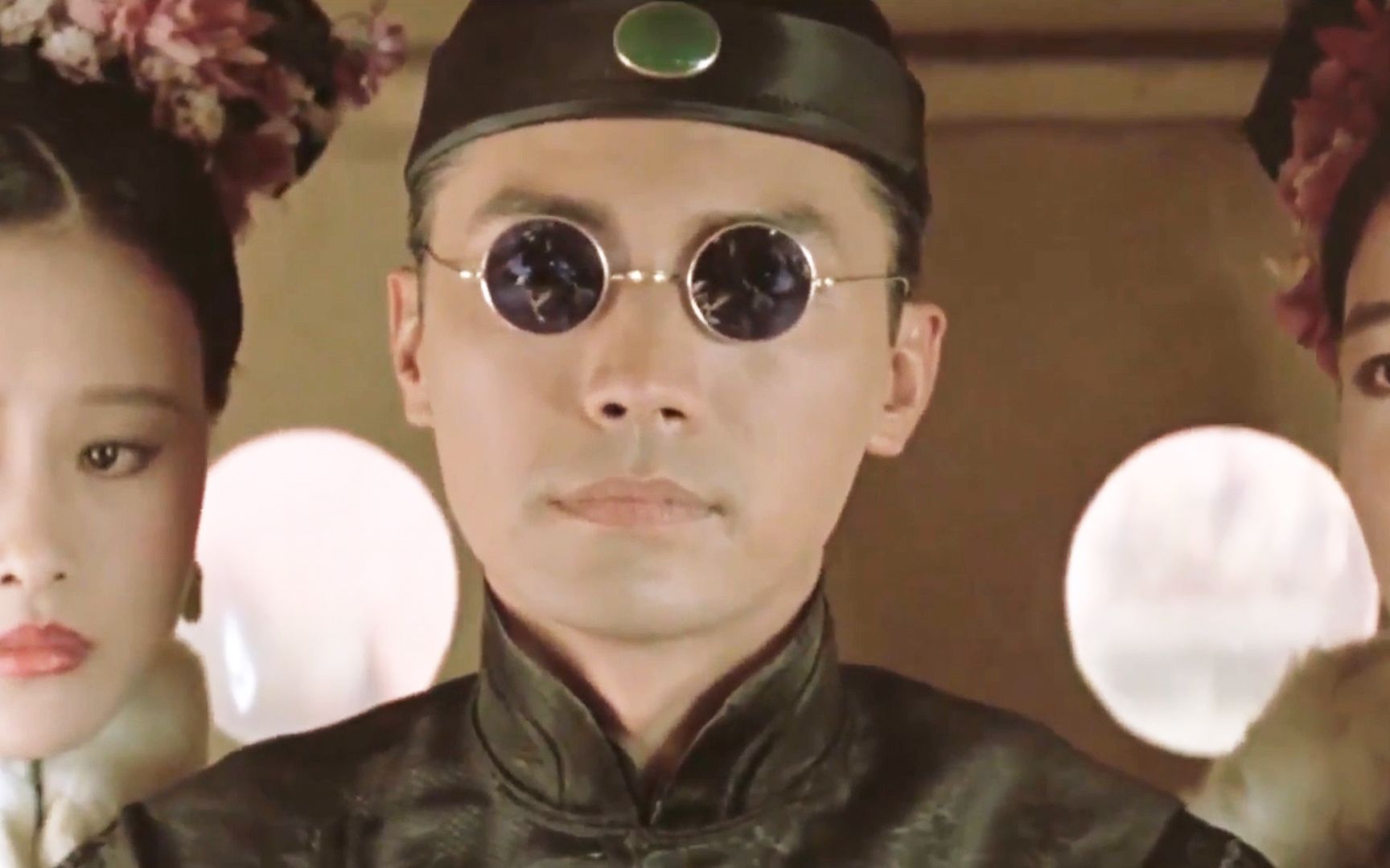 (暗涌)致敬尊龙,最帅最有型的亚洲之光,忧伤中自带贵族气质