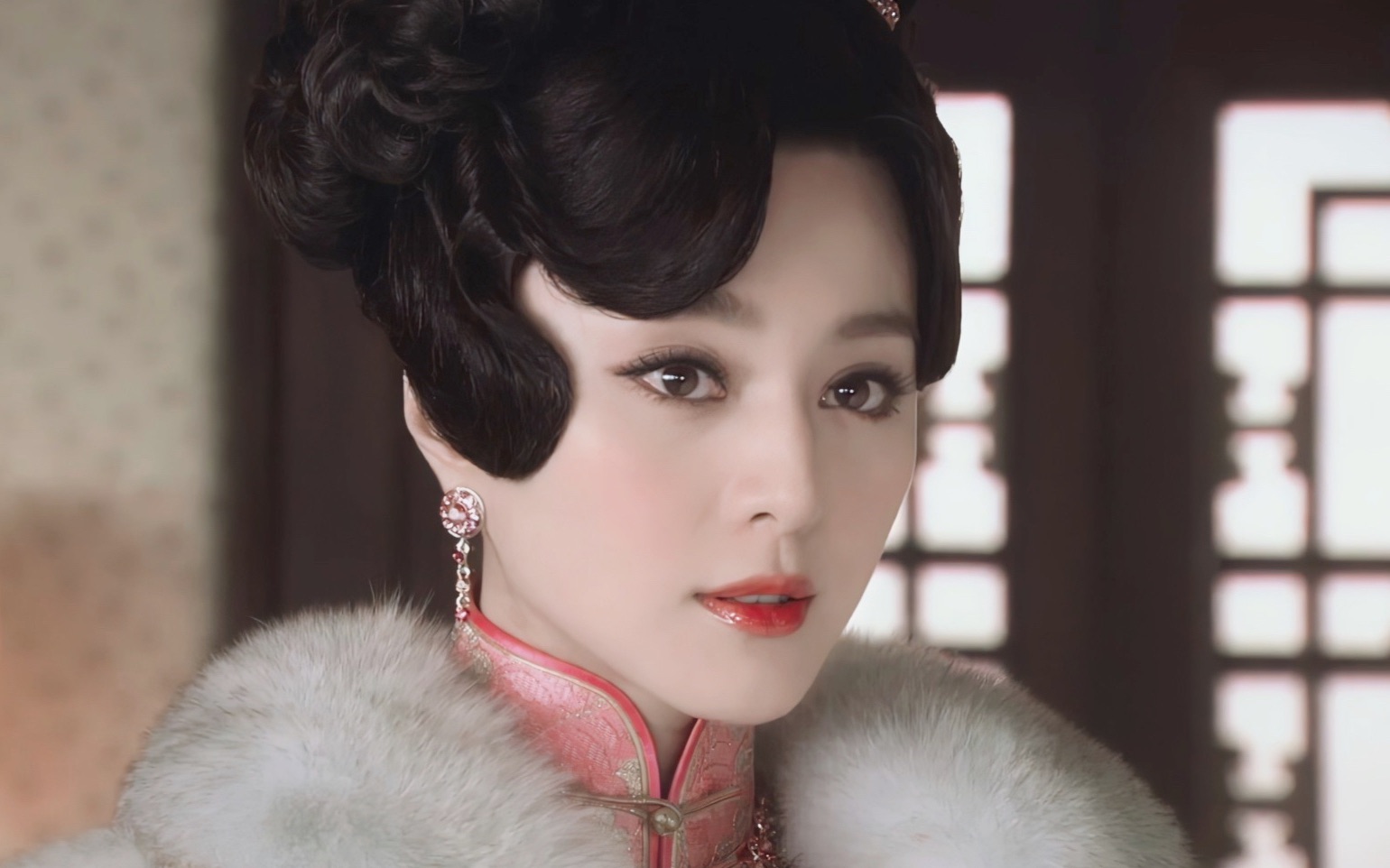 范冰冰|当年凭一己之力削尖所有女人下巴