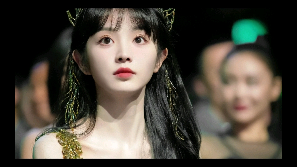 田曦薇|森林精灵!