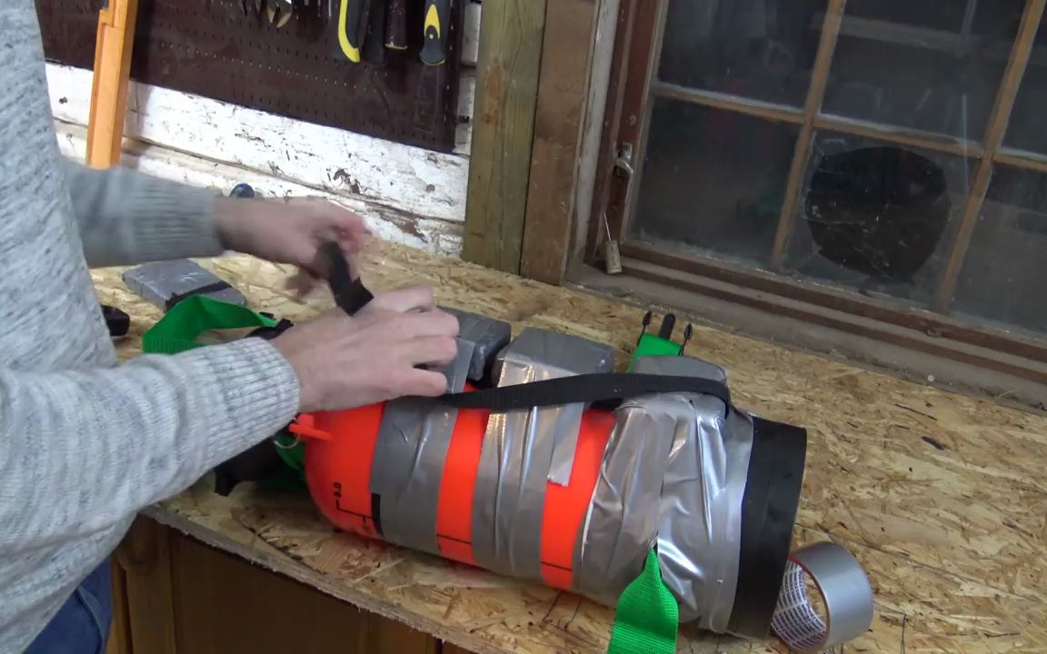 【游泳教学】如何自制水肺潜水箱 - diy