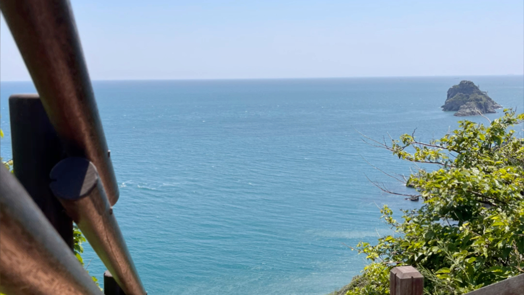 韩国釜山南区五六岛海边徒步