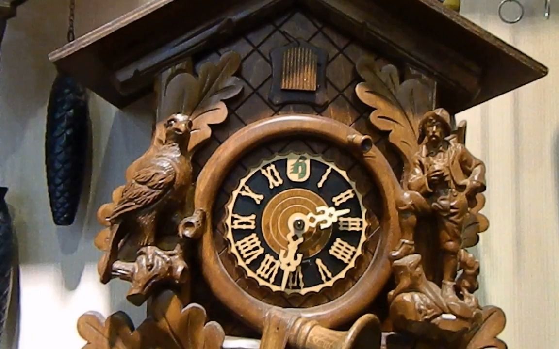 德国黑森林机械布谷鸟钟咕咕钟挂锤可不能太重了