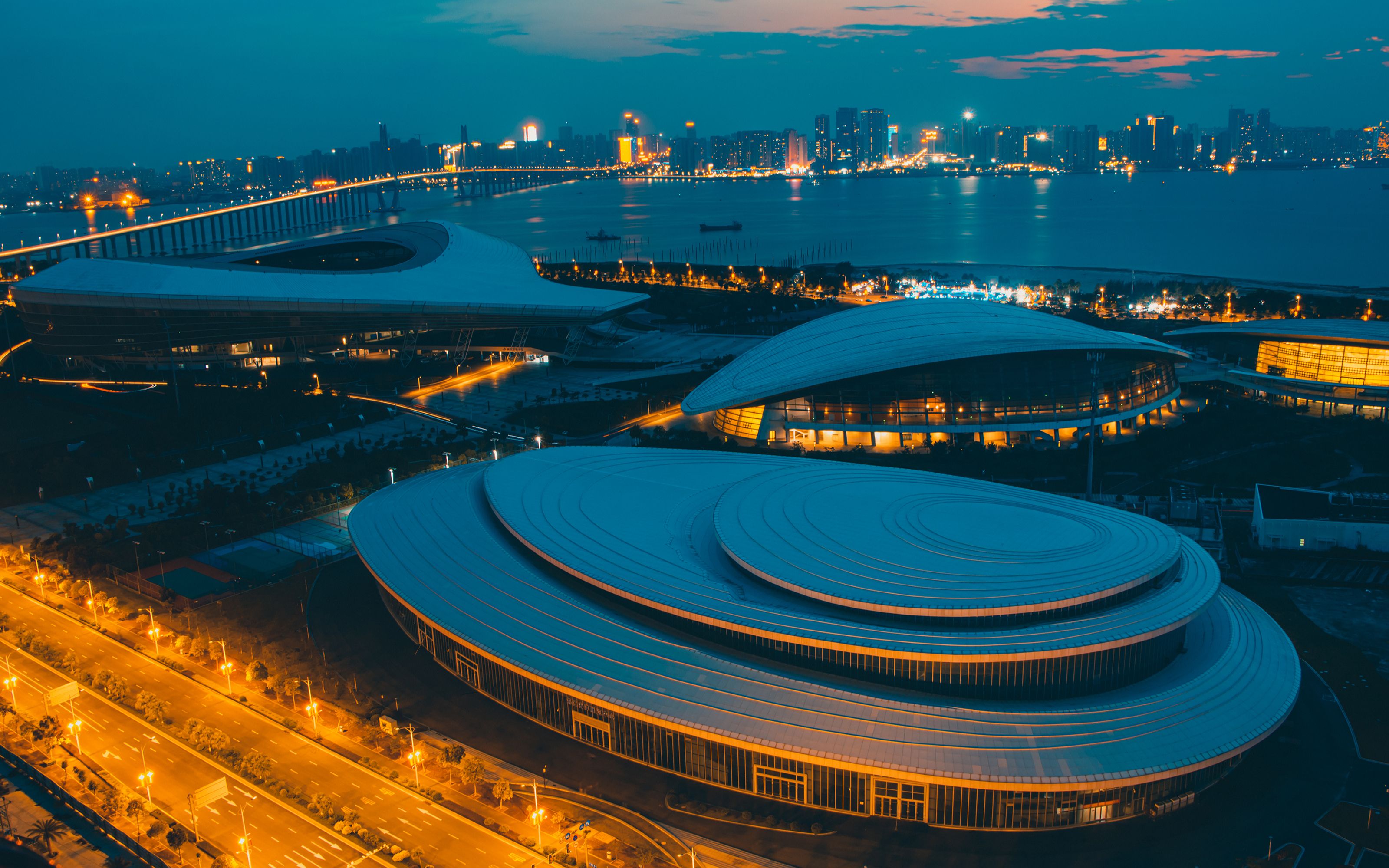 【4k60帧】湛江奥体中心日转夜延时摄影