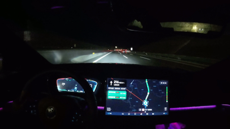 汉dmi-夜间行驶千万要和前车保持车距，不要疲劳驾驶，返深路上太多追尾