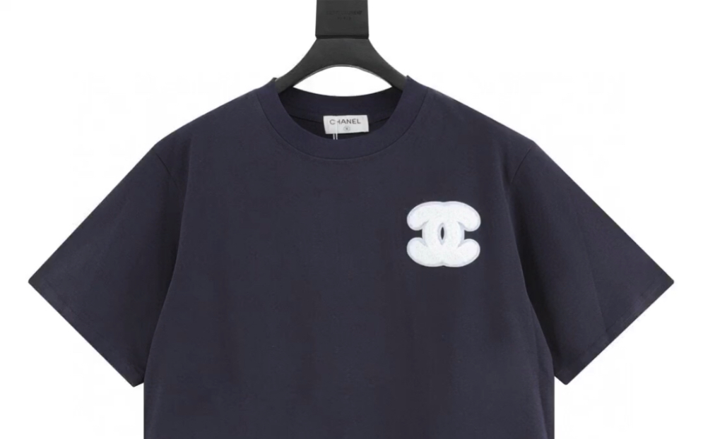 推荐高仿chanel香奈儿23ss双c毛巾绣藏青色短袖t恤