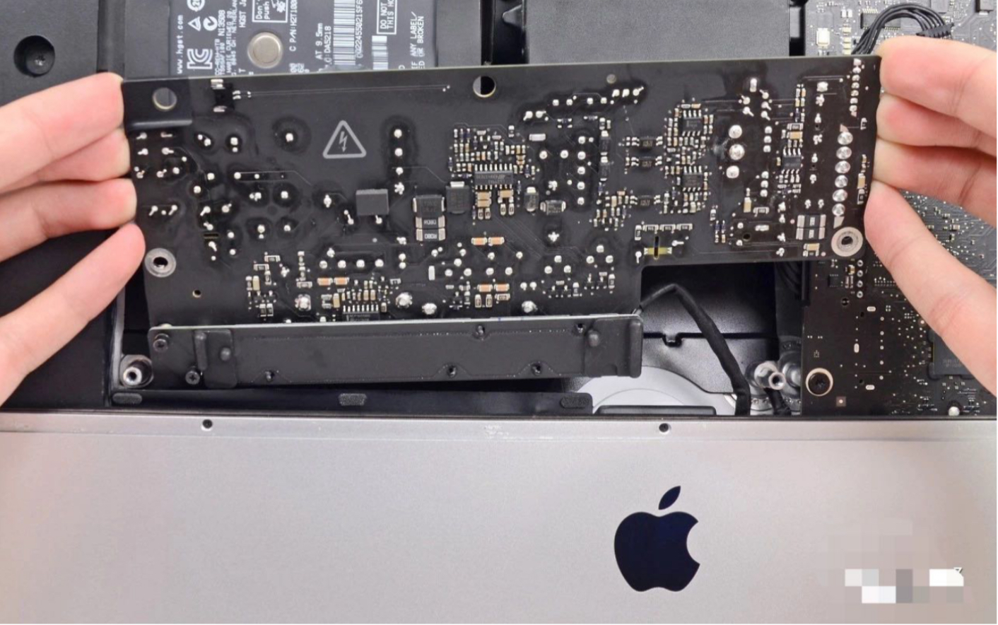 苹果a1418电源,台达产,升压芯片发烫,12v无输出如何解决,维修经验