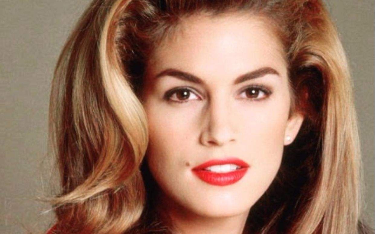 【Cindy Crawford】7岁到52岁:见证初代传奇超模容颜流转哔哩哔哩bilibili