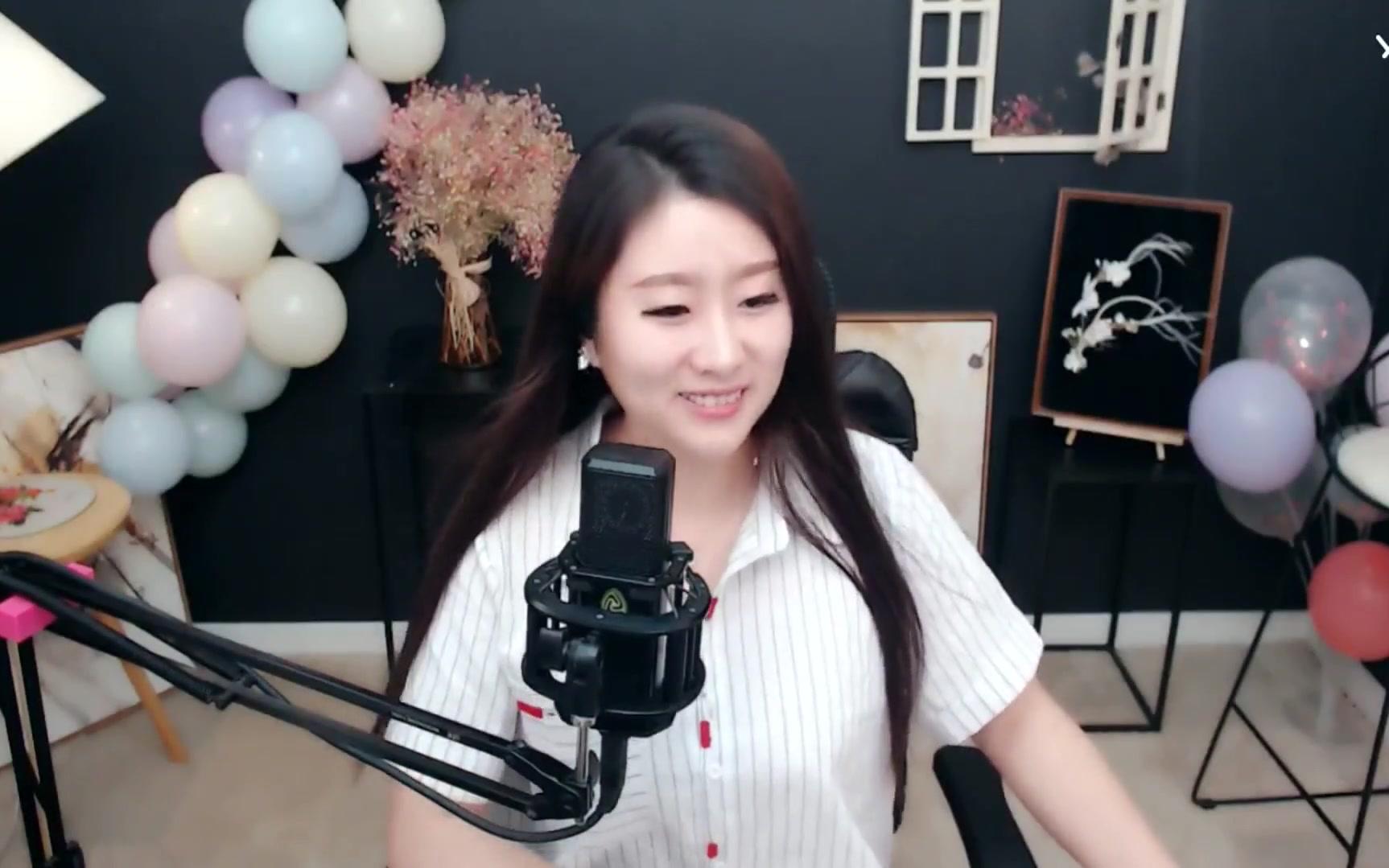 美女主播菲儿演唱歌曲《今夜你又不回来》_哔哩哔哩 (゜-゜)つロ 干杯