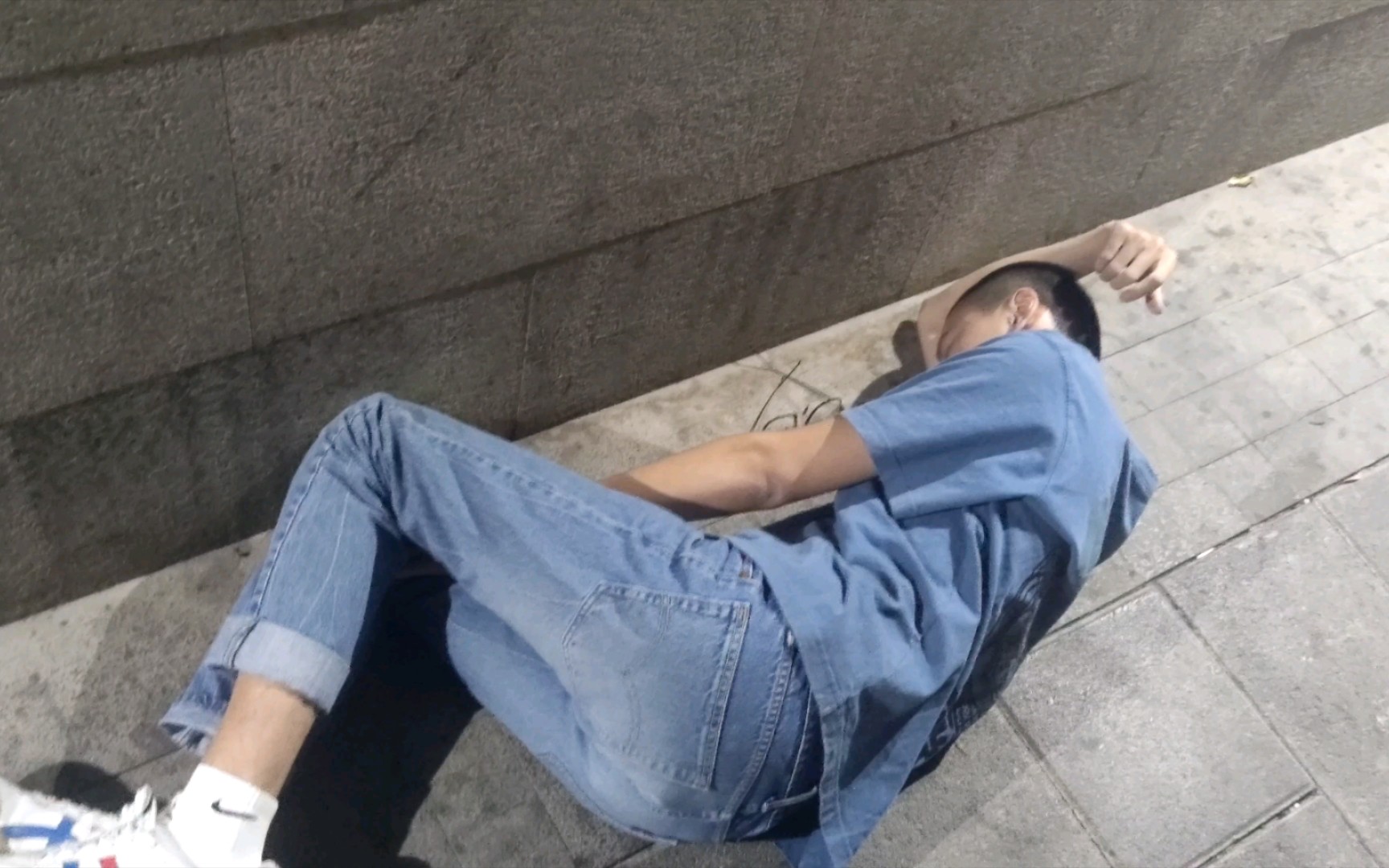 睡桥洞速通教程_哔哩哔哩_bilibili