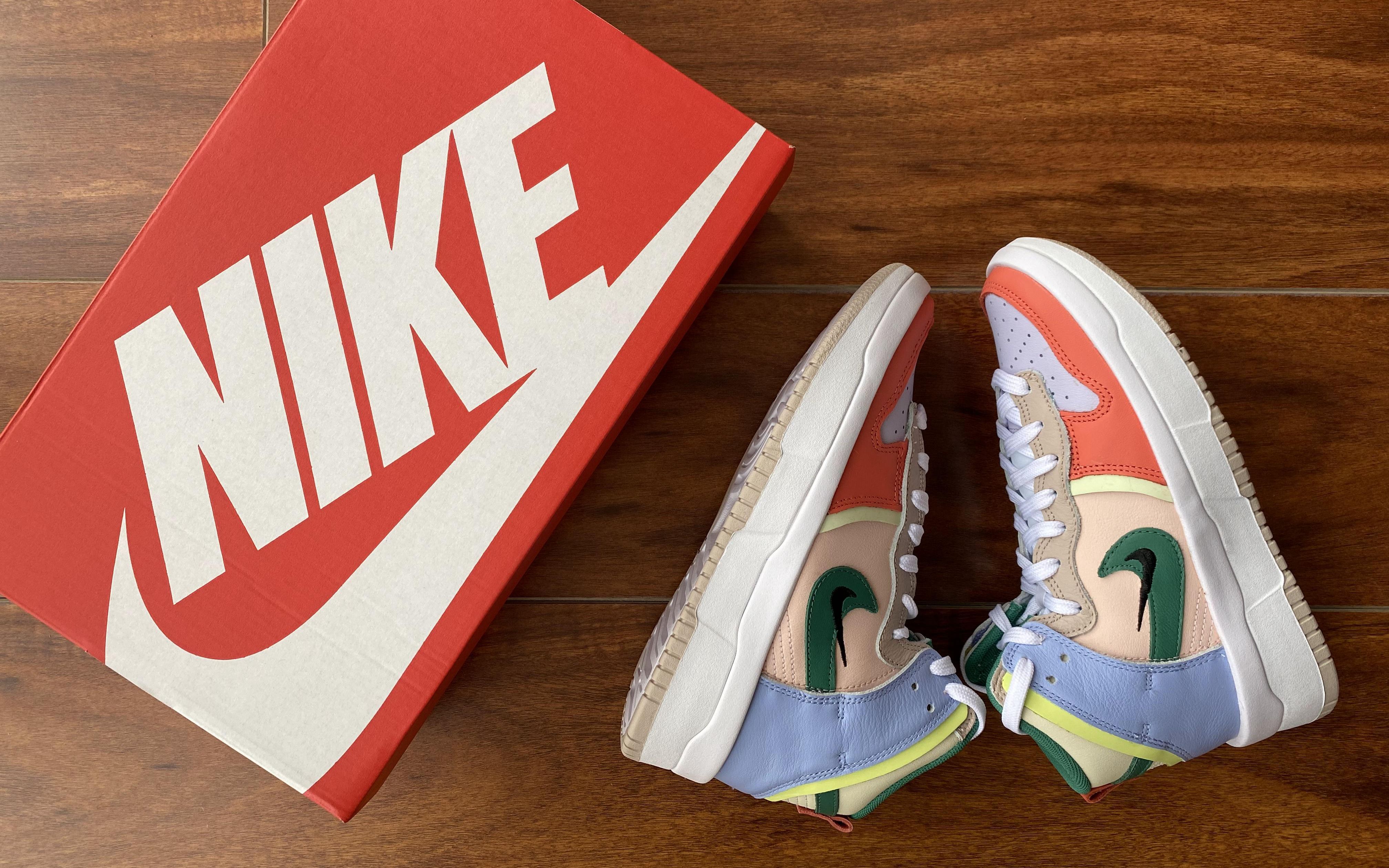 配色很杂但是很好看nikedunkhighup彩色拼接彩蛋解构女款