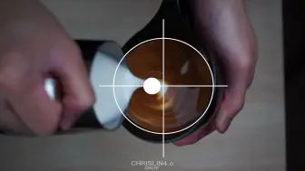 Скачать видео: Latte Tutorial 3 - How to control the latte art in golden ratio 如何控制拉花圖形在黃金比例