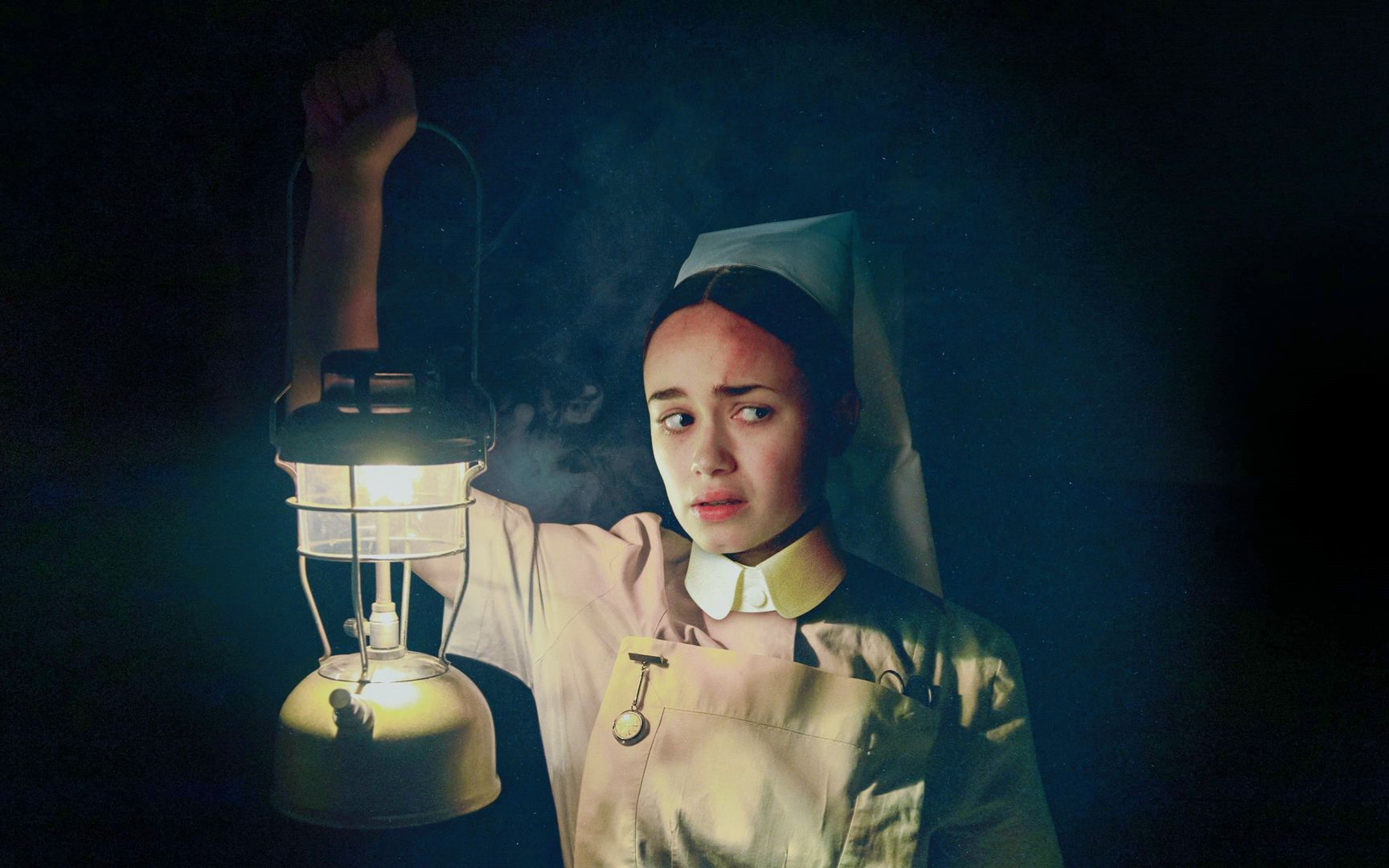 被侮辱的女鬼附体了被侮辱的女护士,6分钟看完最新恐怖片《断电惊魂》