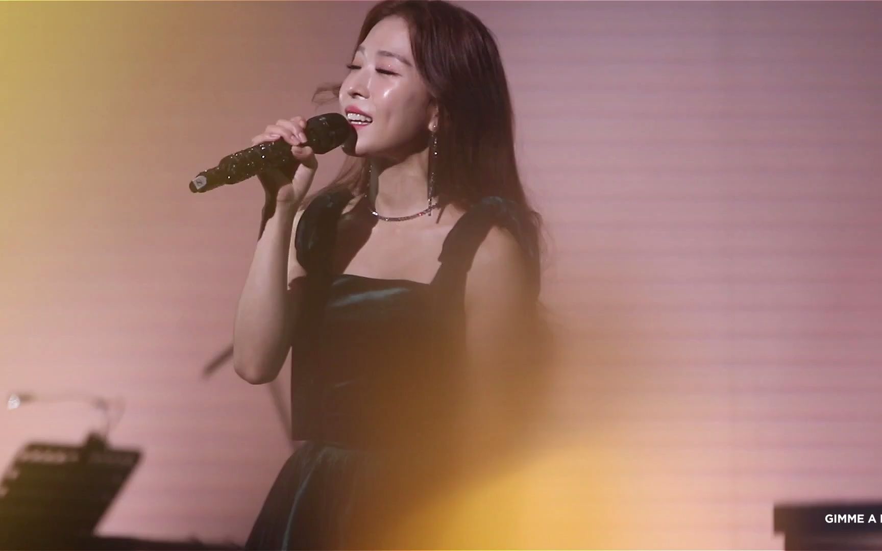 [图]BoA THE LIVE in Seoul x 亞特蘭提斯少女 近拍