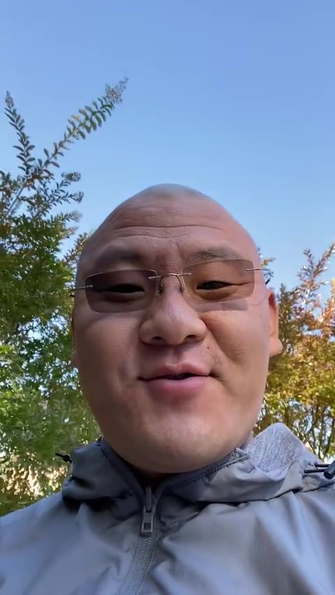 宝二爷:你们要提高自己的思维高度,才能走得远