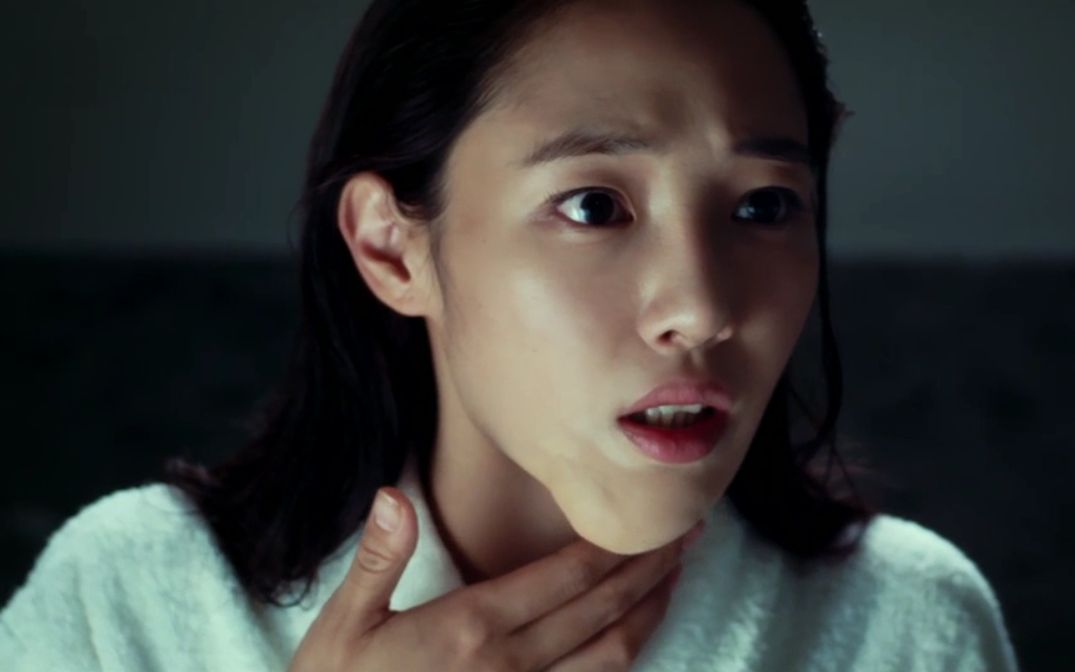女孩为进大公司拿下高富帅,狠心去整容,可一个不小