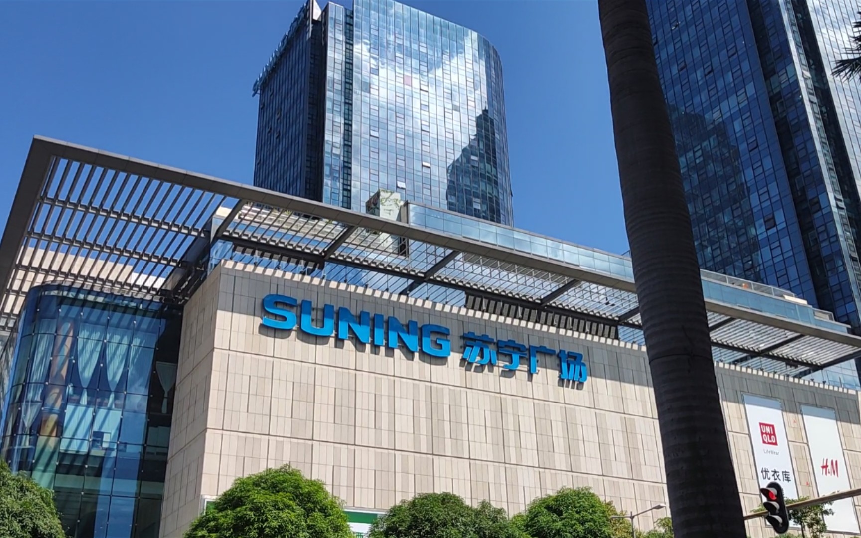 (起蜜雪冰城-长平路-苏宁广场-林百欣内部区间路-汕头市图书馆内部止)