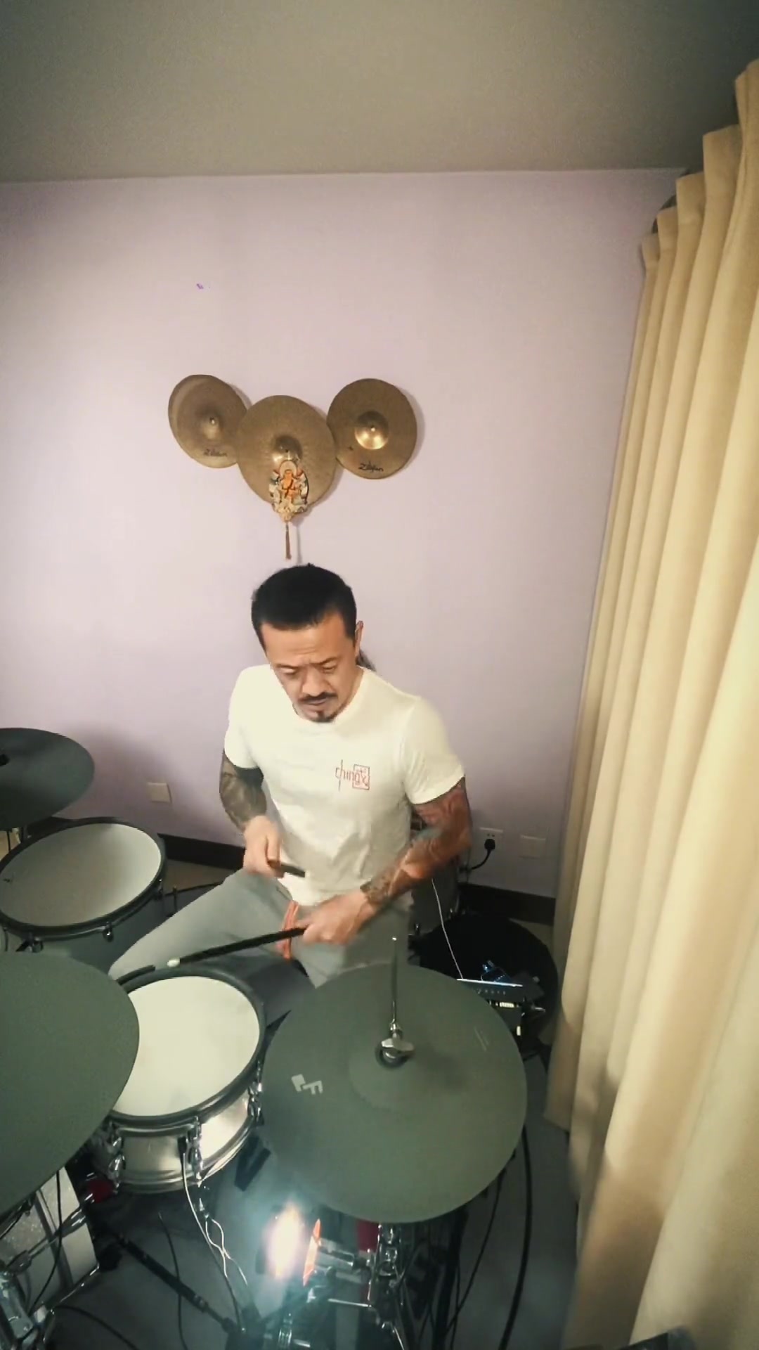 下午备课完毕炙热计划鼓手王澜推歌助澜音乐分享一起学打鼓