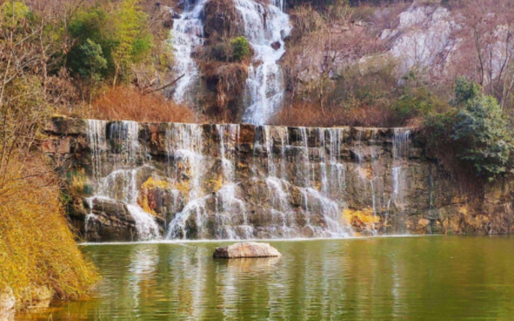 水·声·金龙湖宕口公园