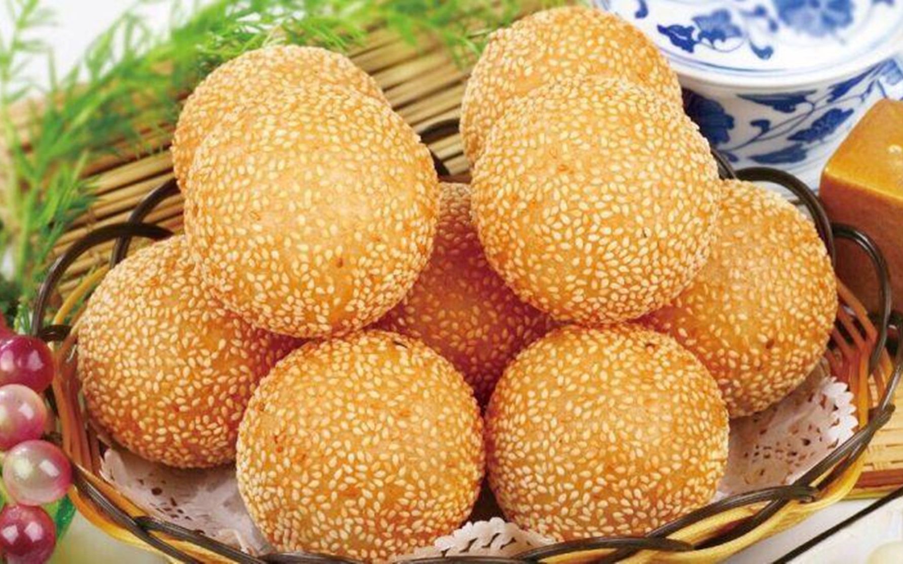 这才是年夜饭该有的样子,炸一锅麻团,寓意:团团圆圆,和和美美