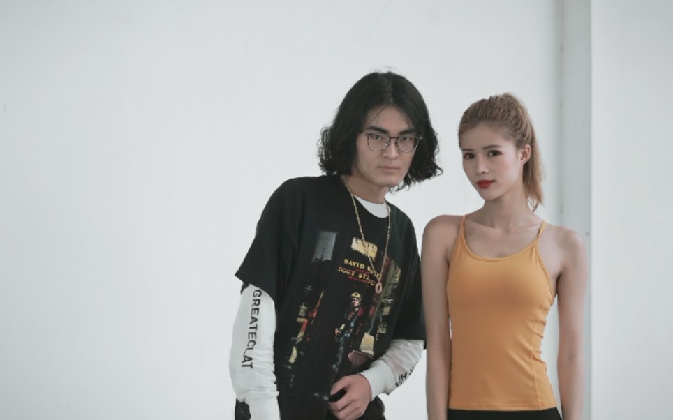 【抽象带明星】带篮子评价跑车酒局!