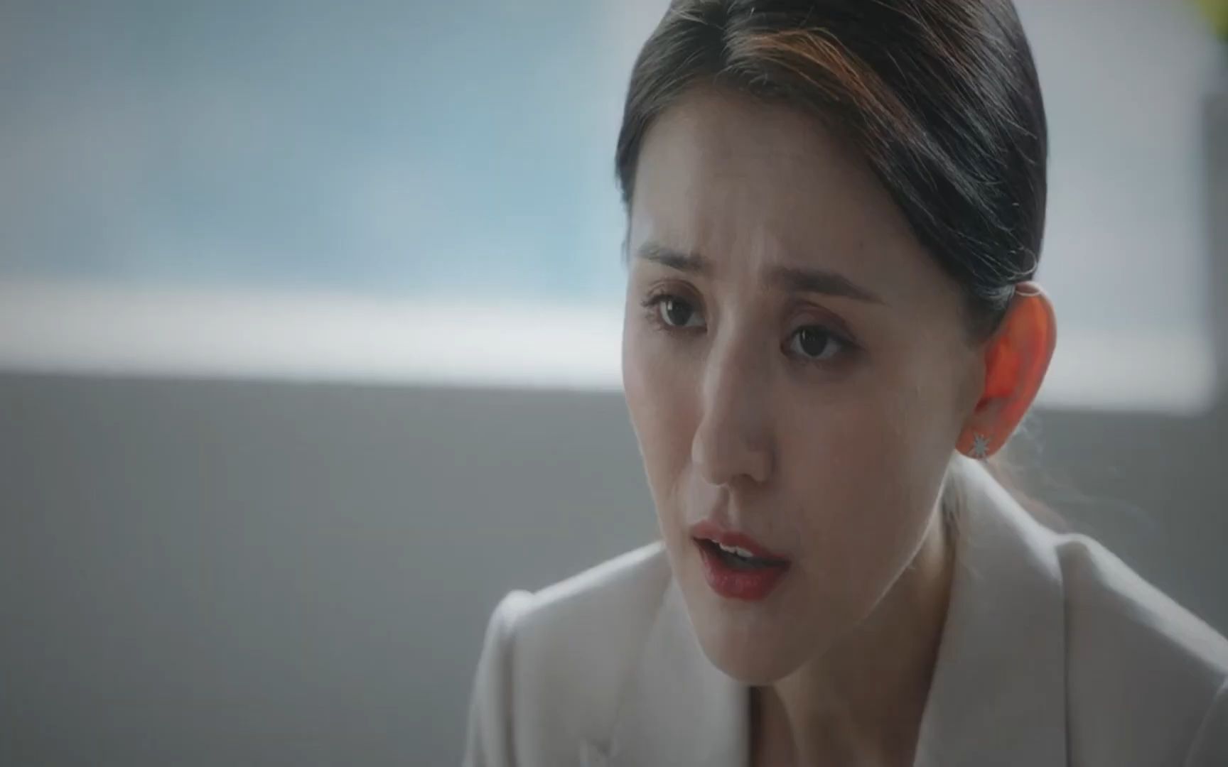 《无所畏惧》25—28集预告解析:看到杨伟达"逼死"郭玉,才懂邱华为何与