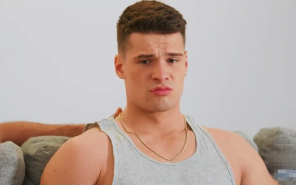 流量小生直男malikdelgaty感觉他的片子真的不咋好看希望他早日突破