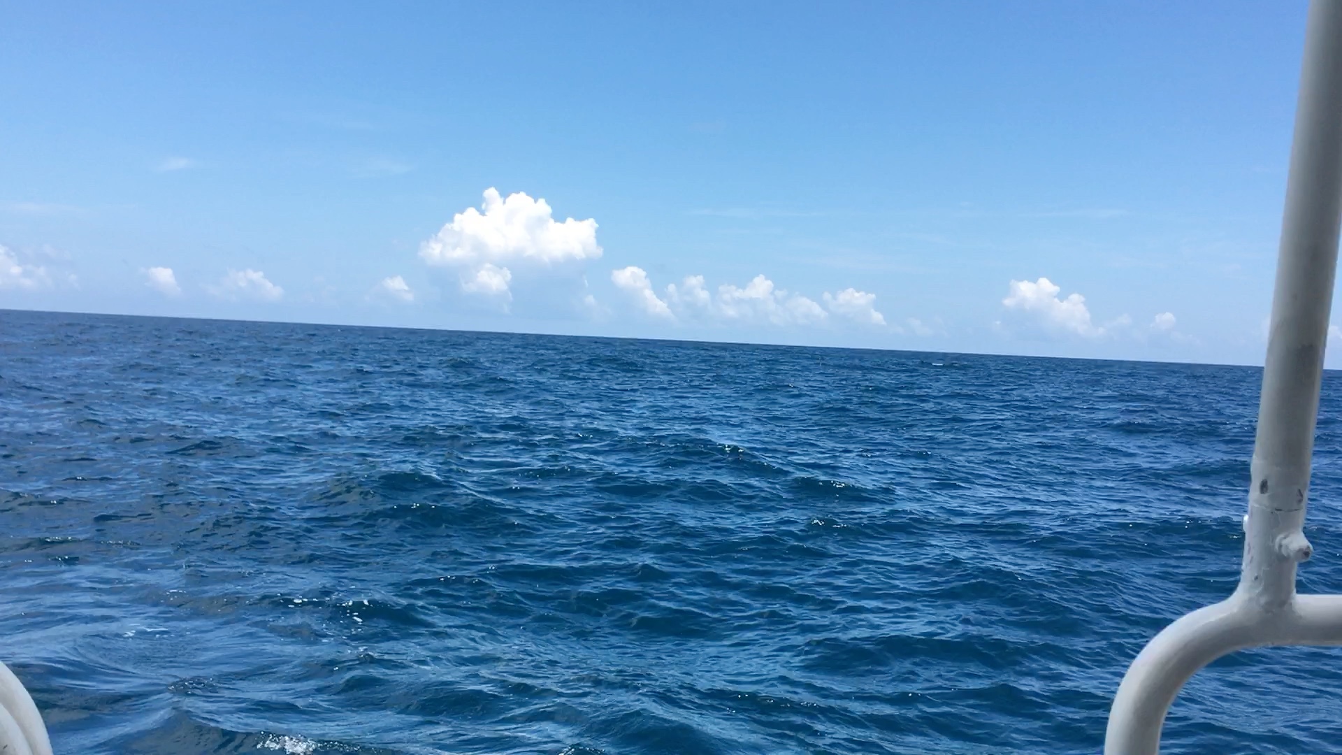 蜈支洲岛海天一线