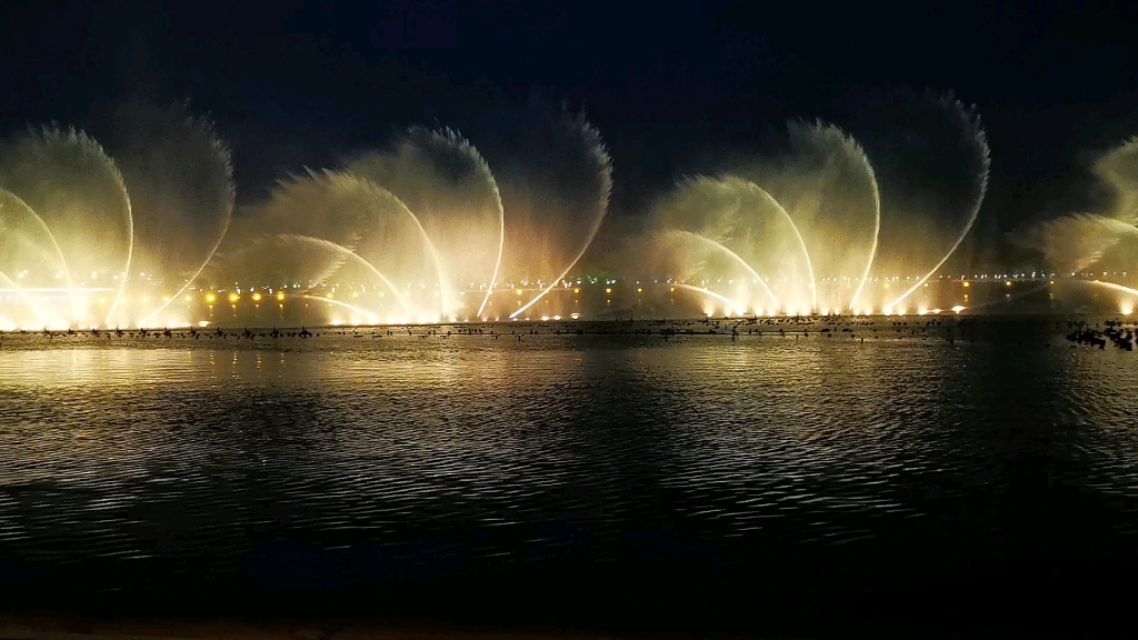 唐山南湖音乐喷泉