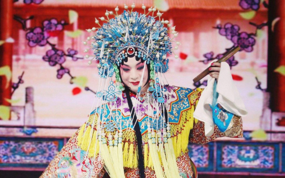 2018两岸元宵戏曲晚会: 胡文阁演唱京剧《贵妃醉酒》