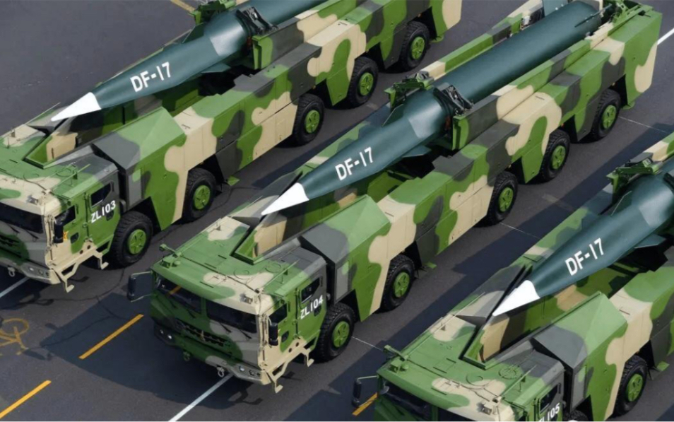 东风浩荡 拓意 东风17弹道导弹合金模玩具评测 1:100 中国实用高超