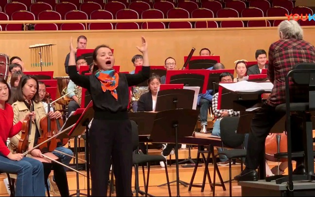 郑小瑛吴碧霞木偶之歌走台