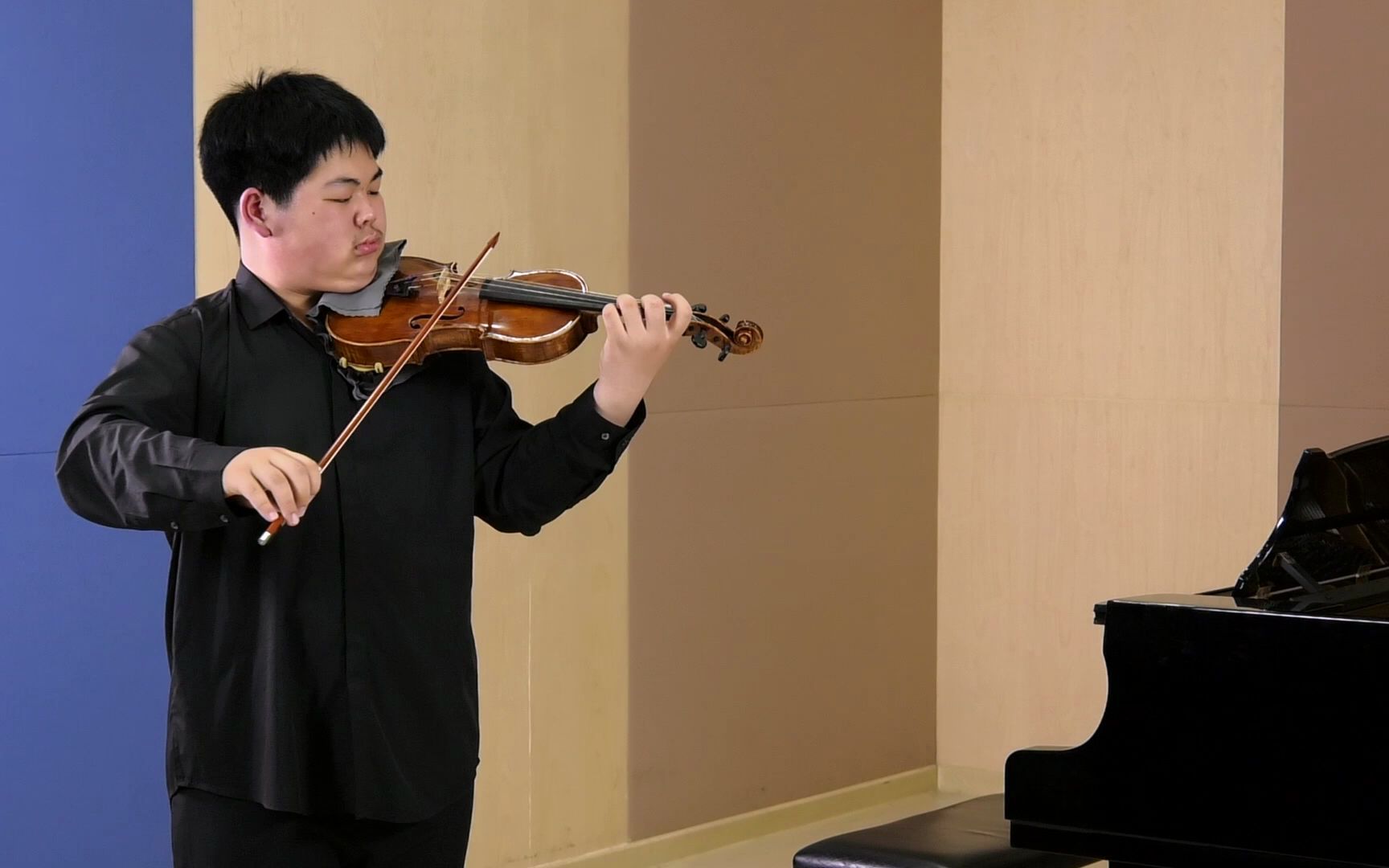 j.s.bach-solo partita in d minor bwv1004,sarabande and gigue