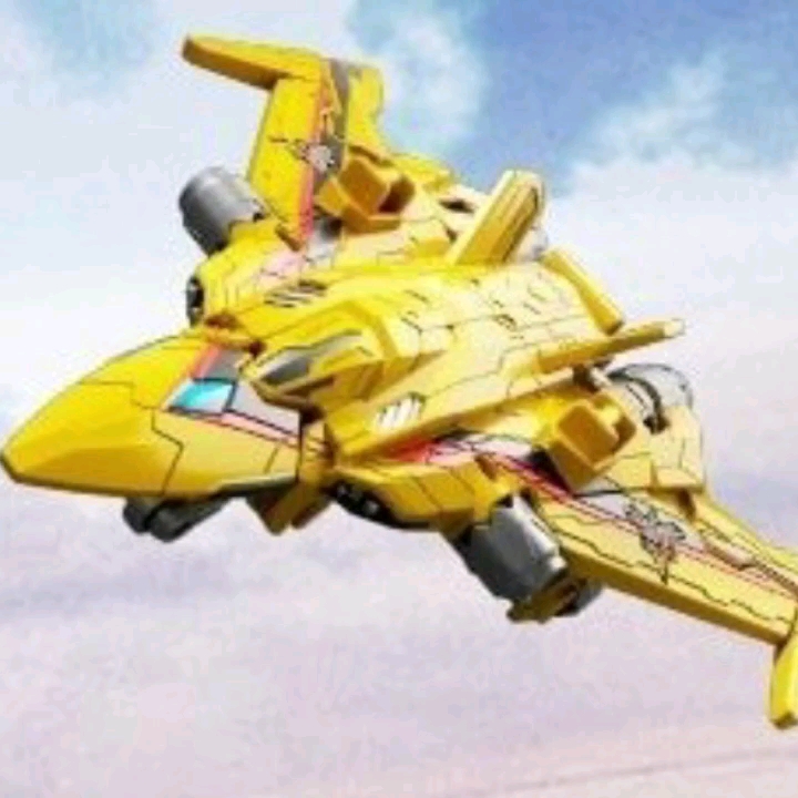 《特利迦奥特曼》胜利猎鹰号(疑似),应该是以胜利飞燕一号为原型.