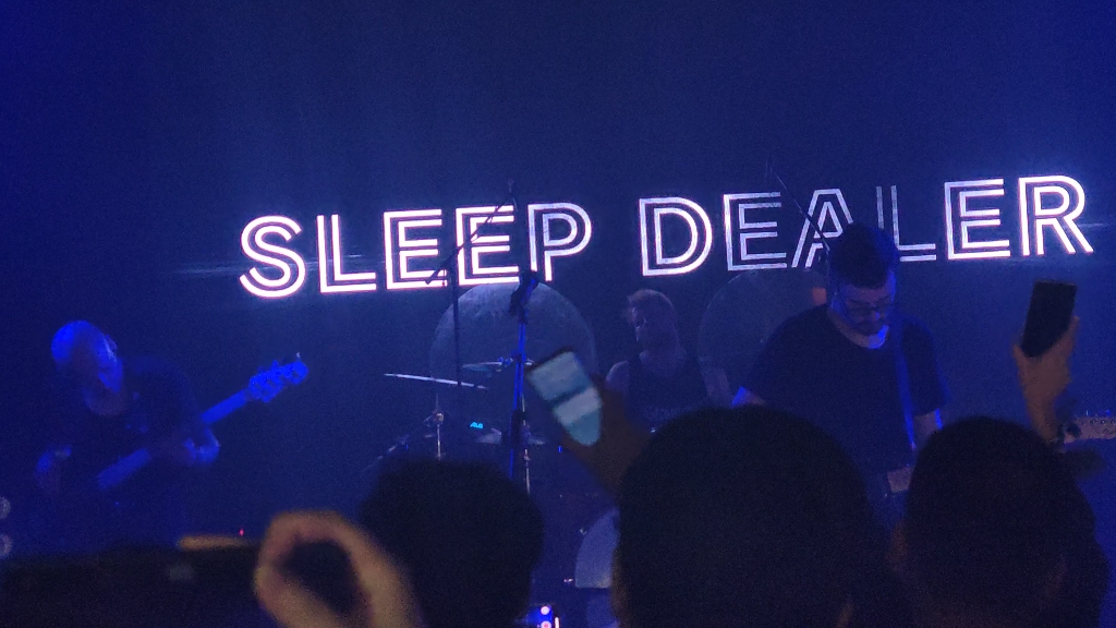 10.22武汉threelive俄罗斯后摇 sleep dealer 《away》