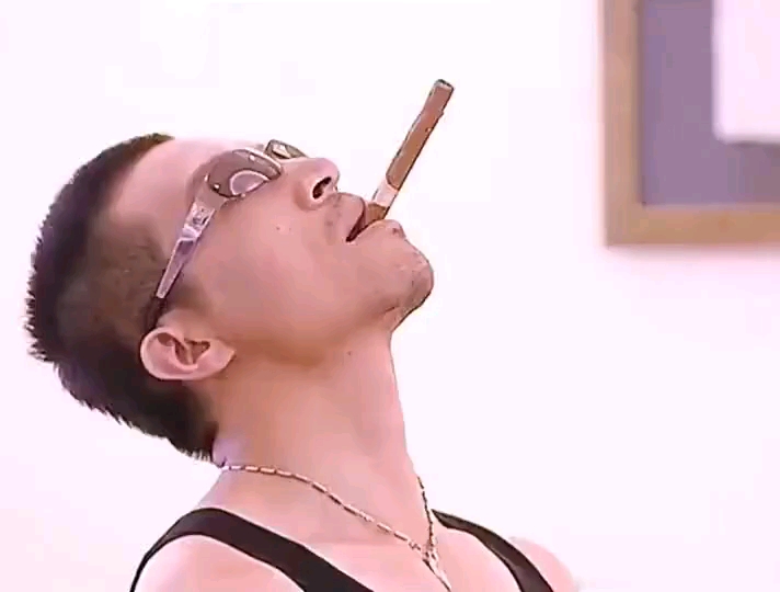 人生导师王天霸,请不要侮辱我高尚的人格