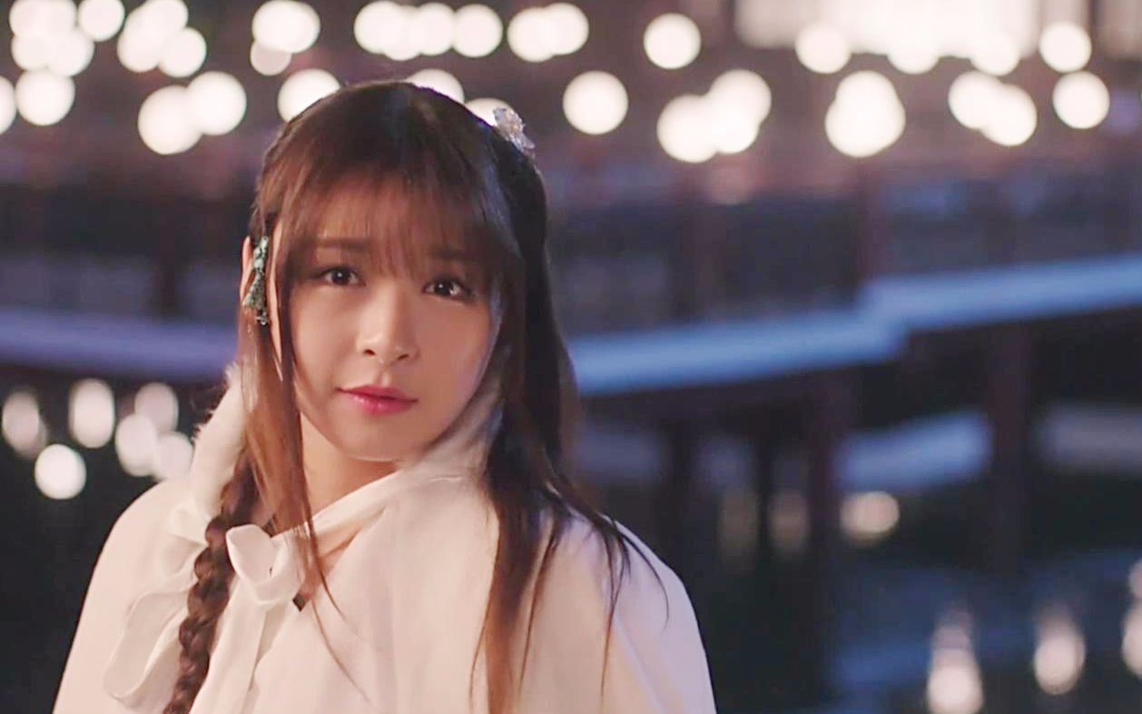 【张语格】心中第一位的正统汉服少女,她从大唐穿越而来,回眸一笑醉了