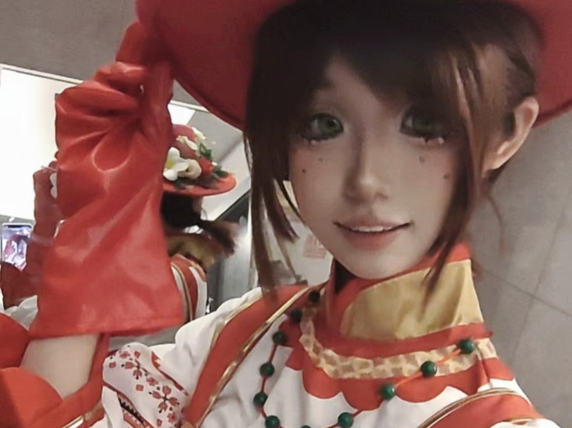 【罗刹绯春cos】娇艳和甜美也能成为武器,毕竟不是所有人都记得冰原上