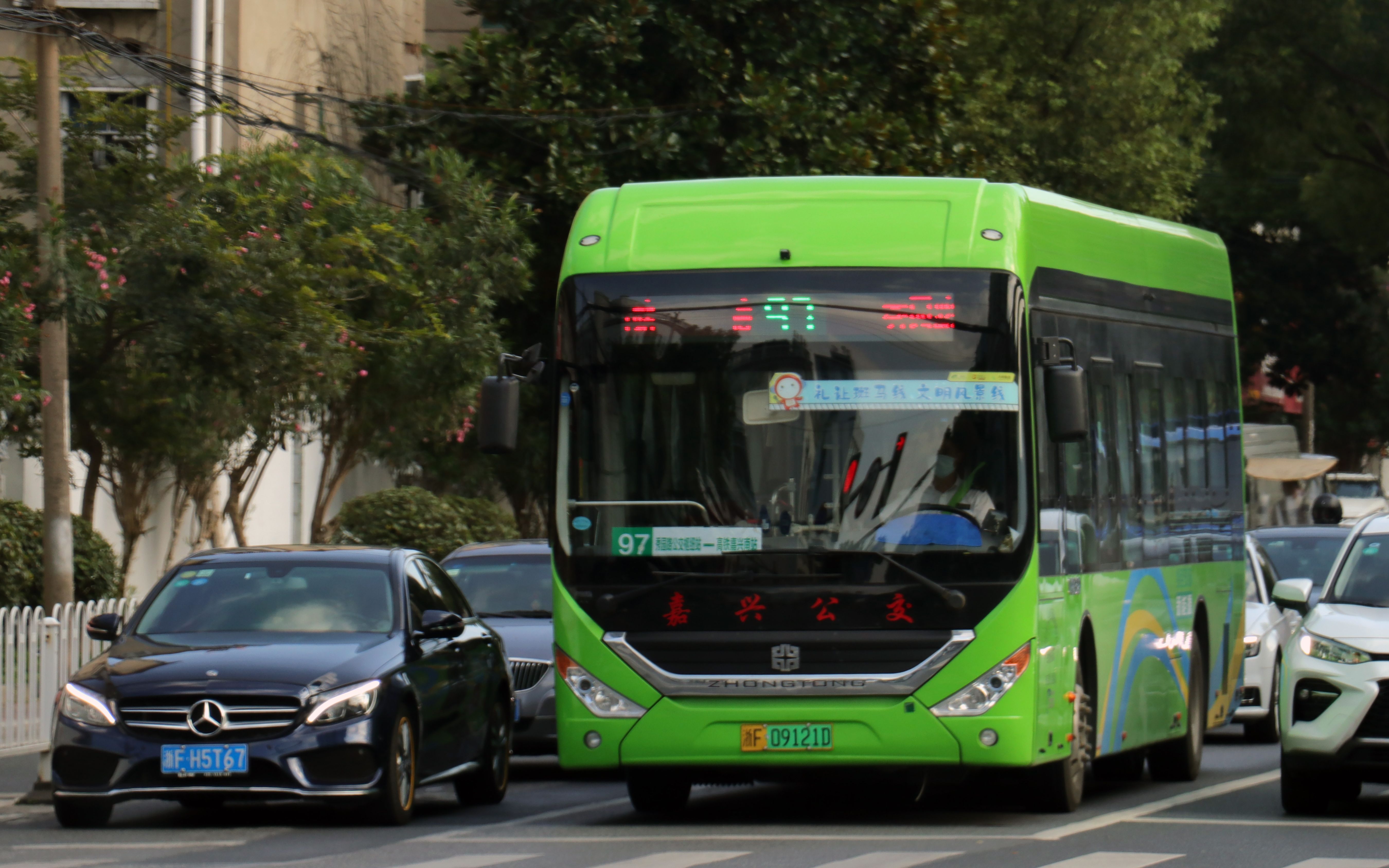 嘉兴公交97路(秀园路公交枢纽站→高铁嘉兴南站)全程前方展望pov