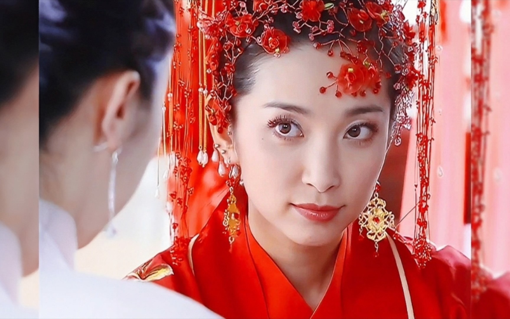 这才叫凤舞九天,哪怕过了18年,也忘不掉凤来仪的出场舞!