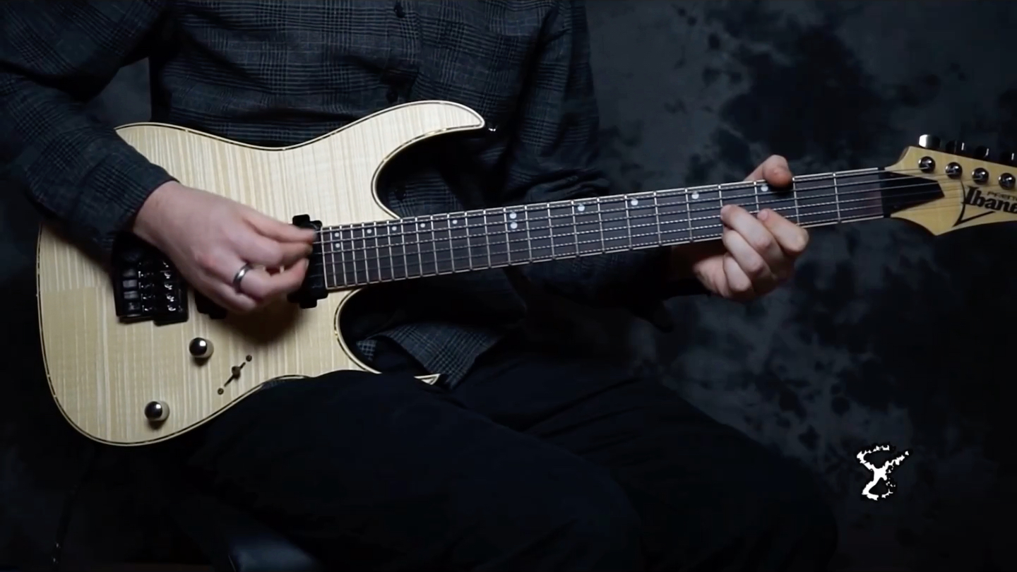 30首电吉他riff连复段